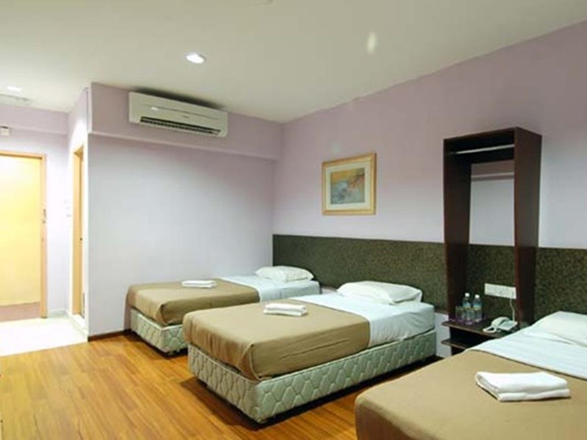 Aristo Hotel @ Putatan Kota Kinabalu Exterior photo